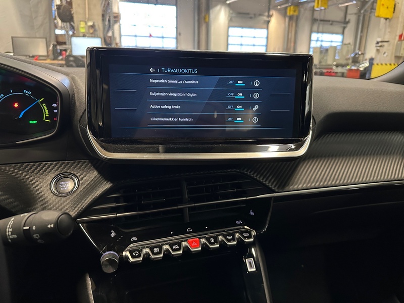 Peugeot e-2008 vaihtoauto