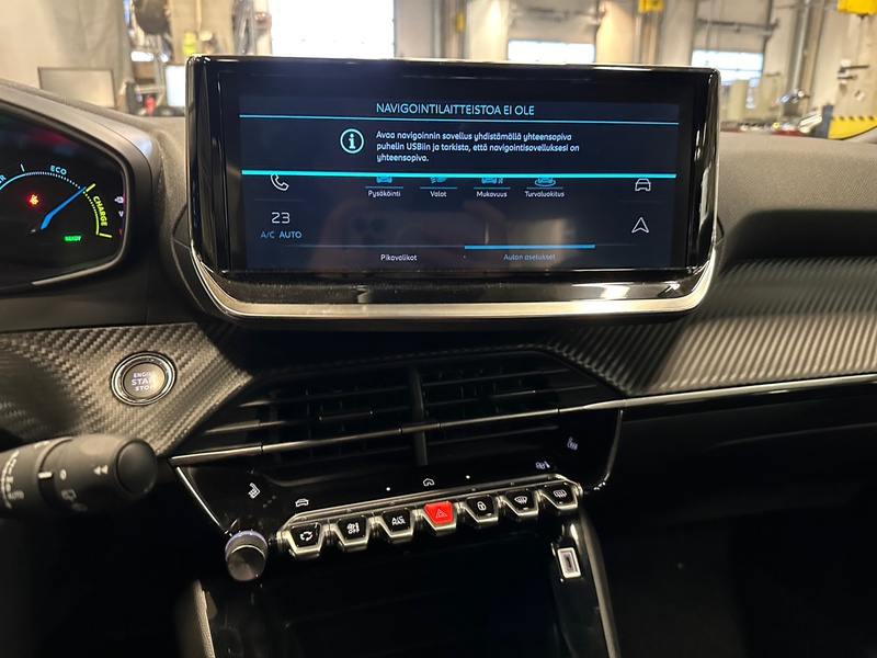 Peugeot e-2008 vaihtoauto