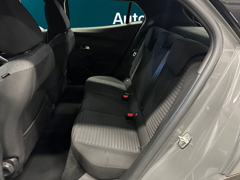 Peugeot e-2008 vaihtoauto