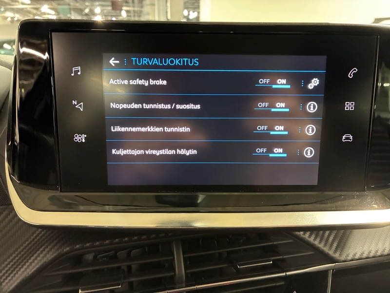 Peugeot 208 vaihtoauto