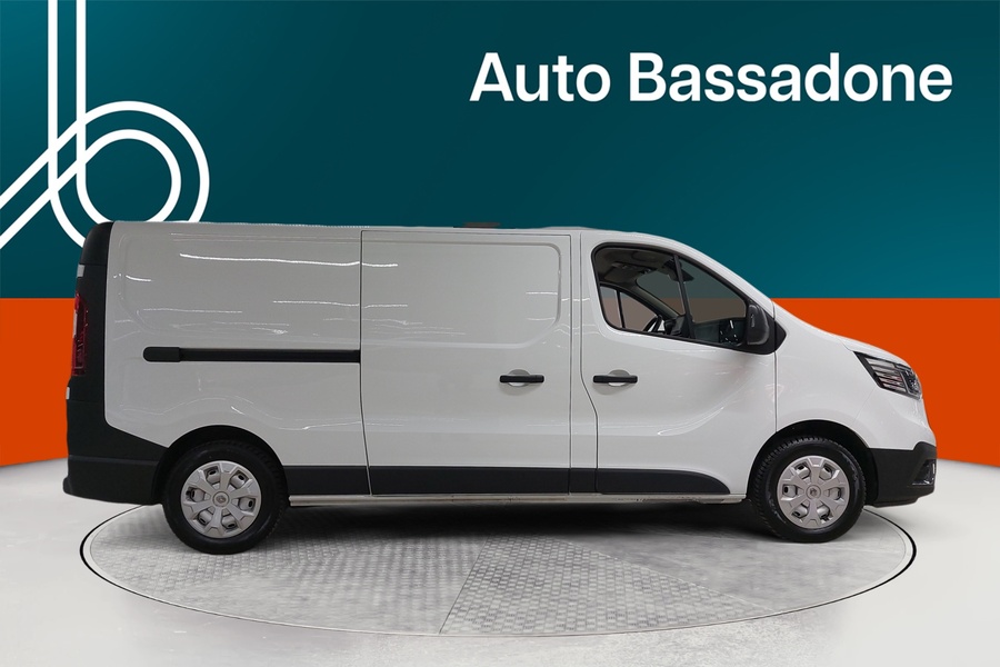 Renault Trafic vaihtoauto