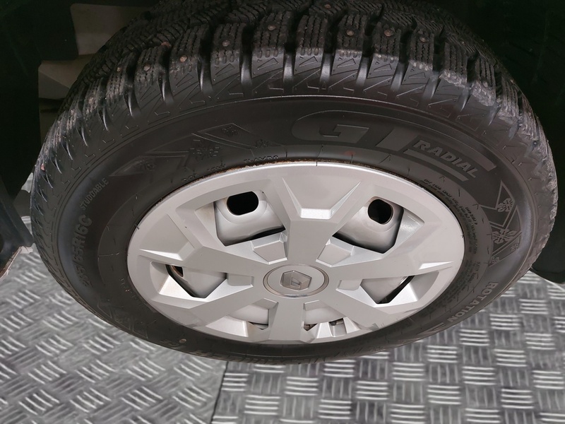 Renault Trafic vaihtoauto