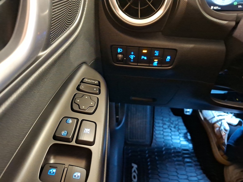 Hyundai Kona vaihtoauto