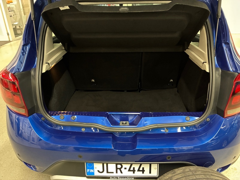 Dacia Sandero vaihtoauto