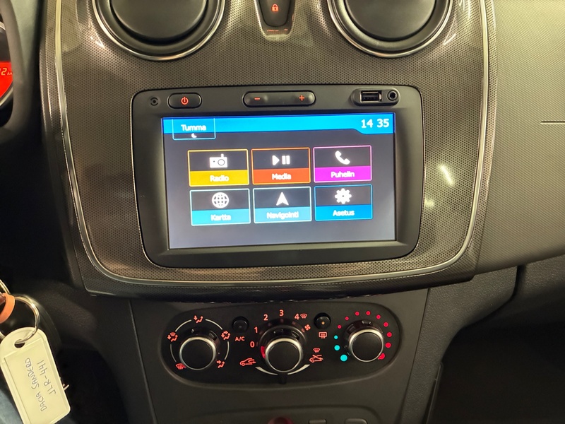 Dacia Sandero vaihtoauto