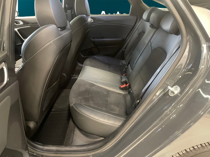 Kia Proceed vaihtoauto