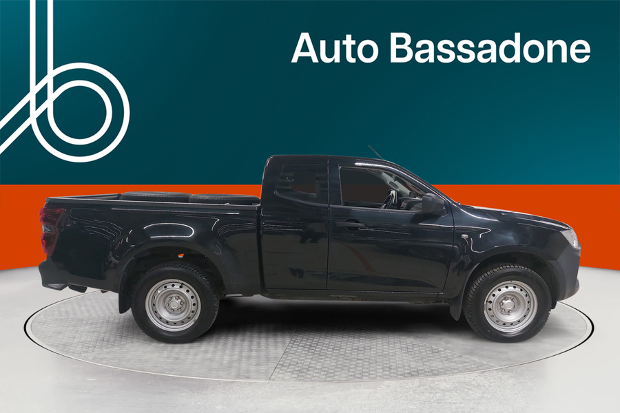 Isuzu D-Max vaihtoauto