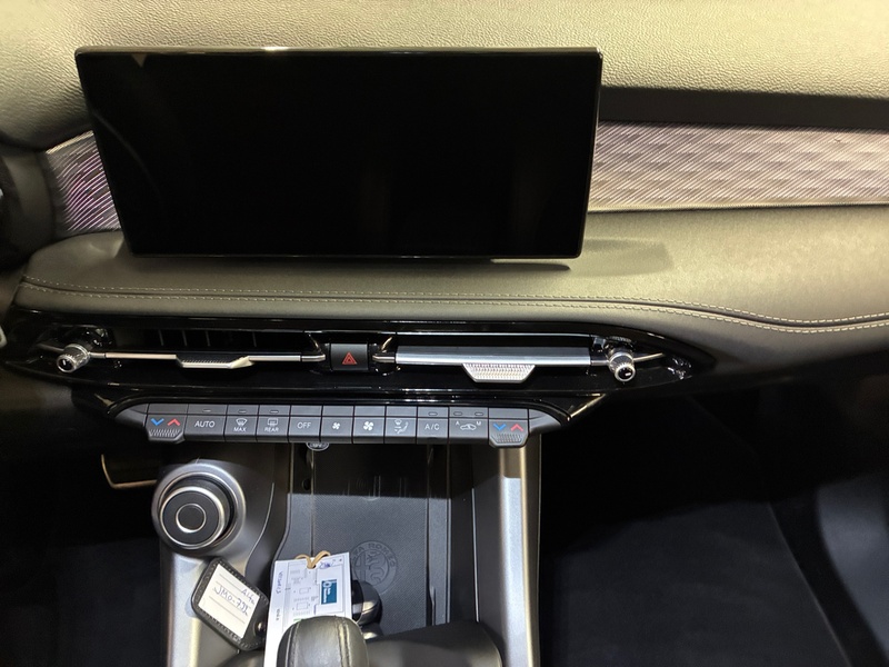 Alfa Romeo Tonale vaihtoauto