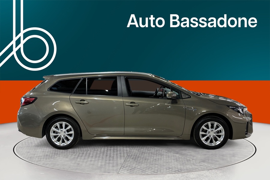 Suzuki Swace vaihtoauto