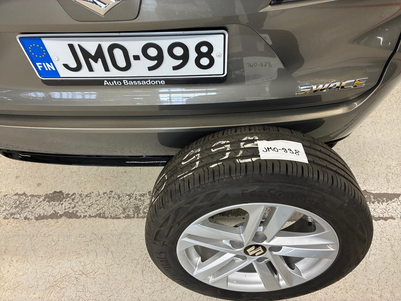 Suzuki Swace vaihtoauto