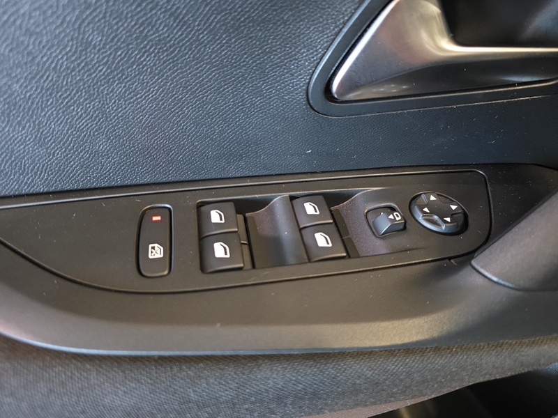 Peugeot 2008 vaihtoauto