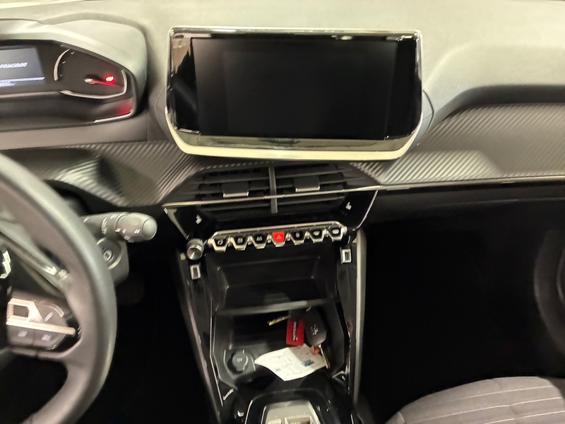 Peugeot 208 vaihtoauto