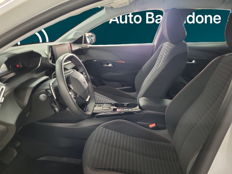 Peugeot 208 vaihtoauto