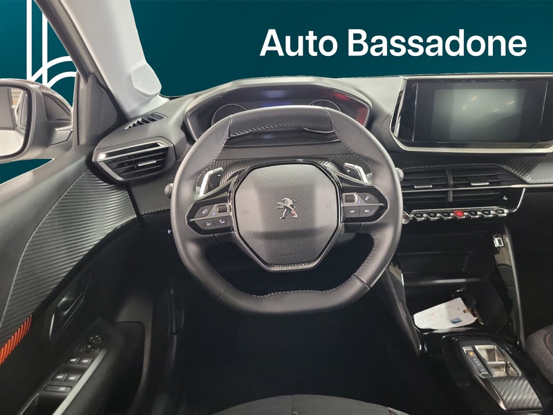 Peugeot 208 vaihtoauto