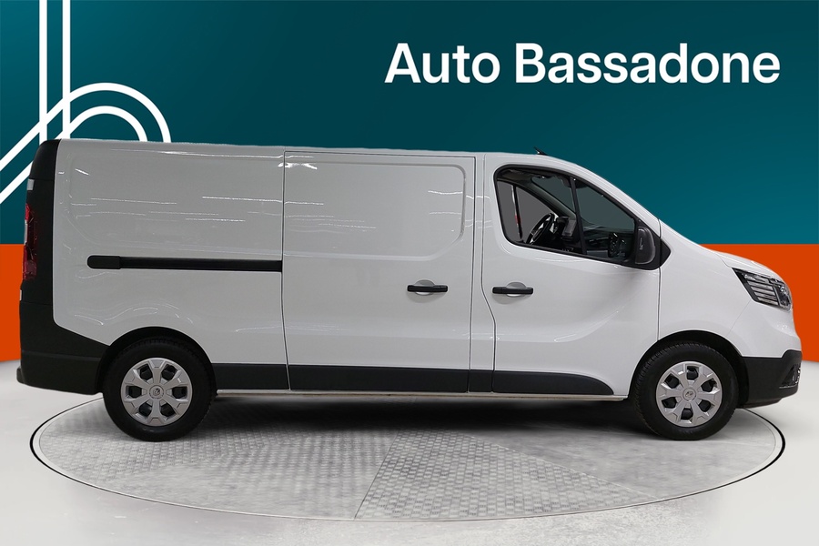 Renault Trafic vaihtoauto