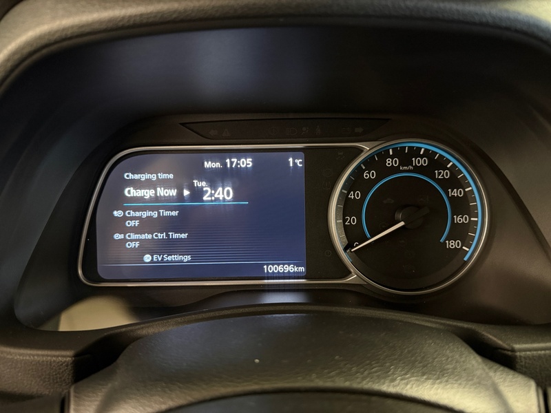 Nissan Leaf vaihtoauto
