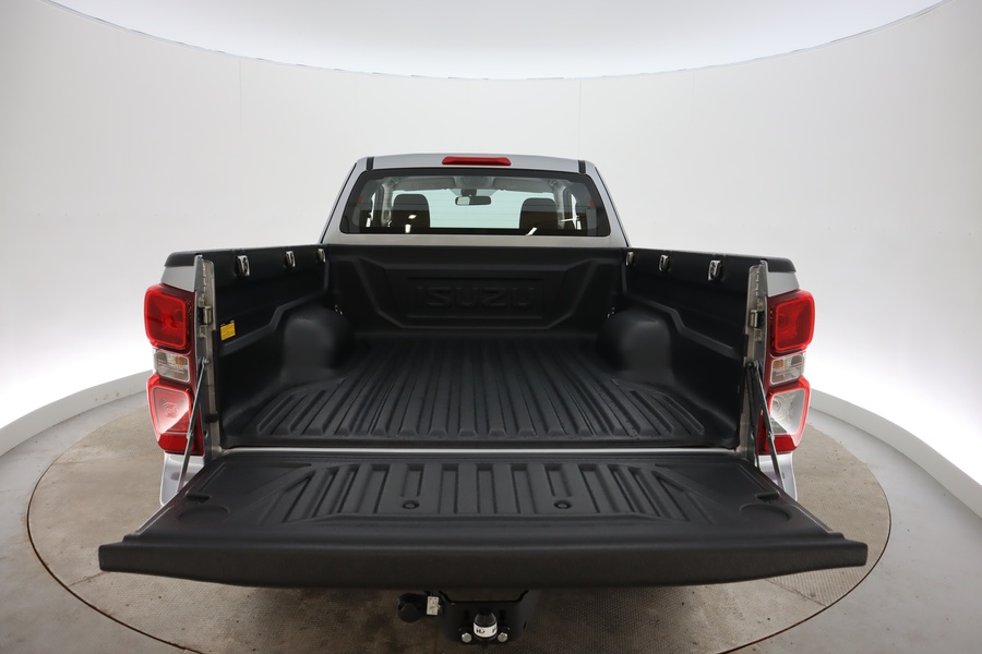 Isuzu D-Max vaihtoauto