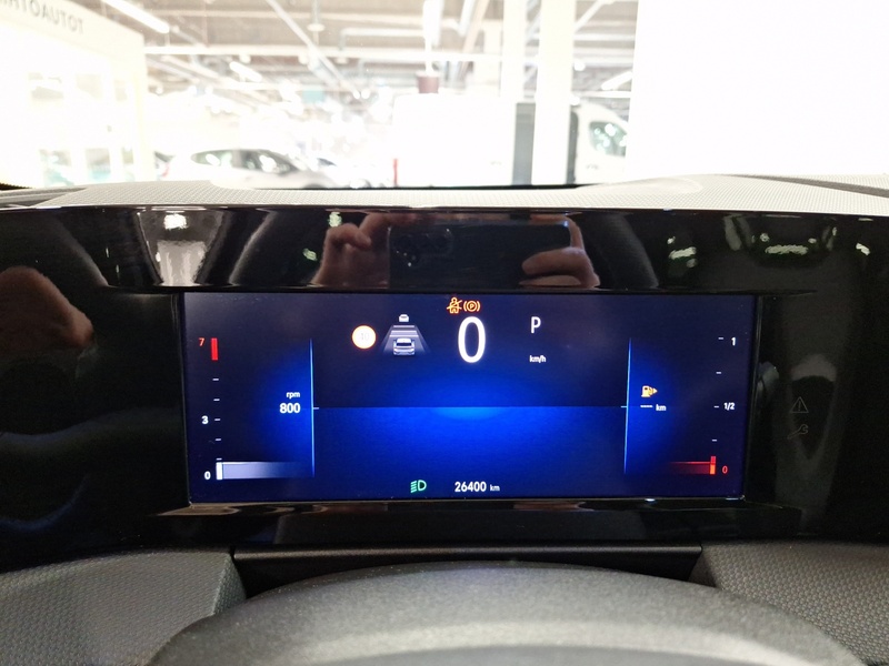 Opel Astra vaihtoauto