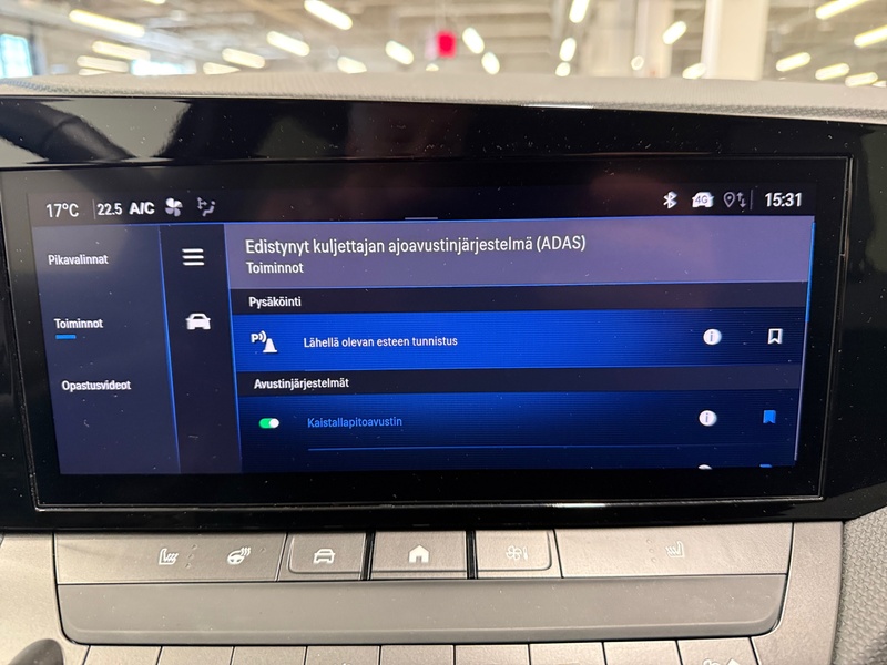 Opel Astra vaihtoauto