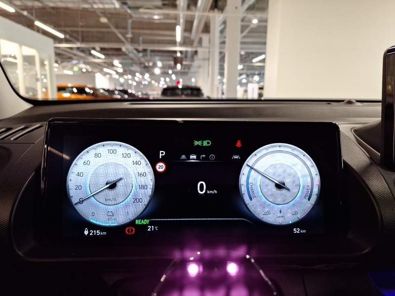 Hyundai INSTER vaihtoauto