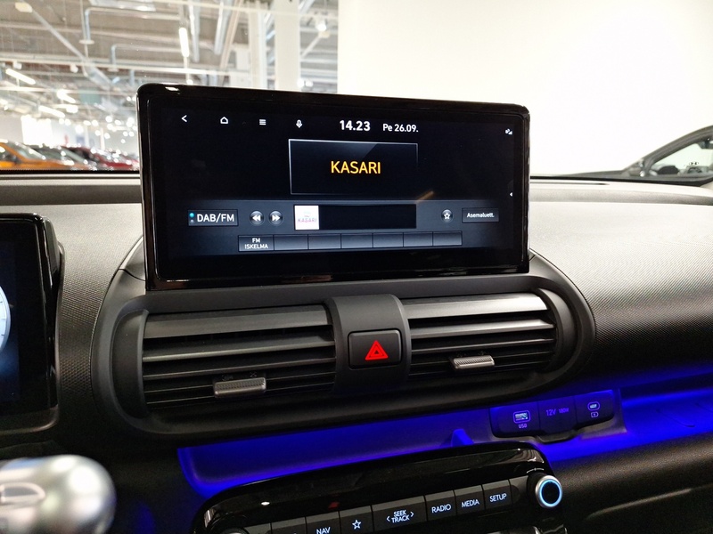 Hyundai INSTER vaihtoauto