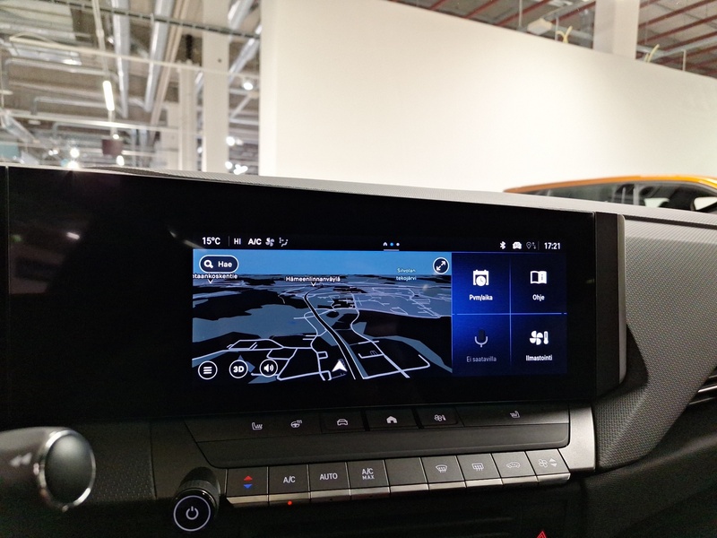 Opel Astra vaihtoauto