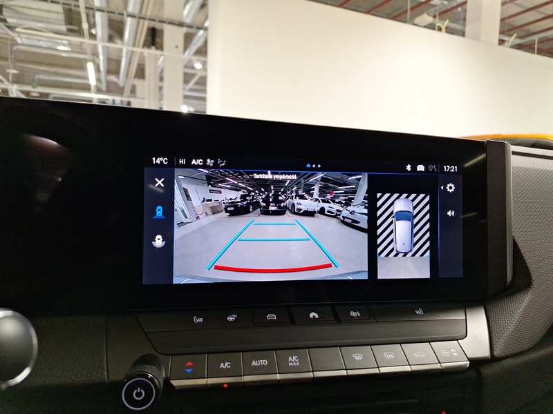 Opel Astra vaihtoauto