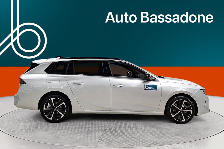 Opel Astra vaihtoauto