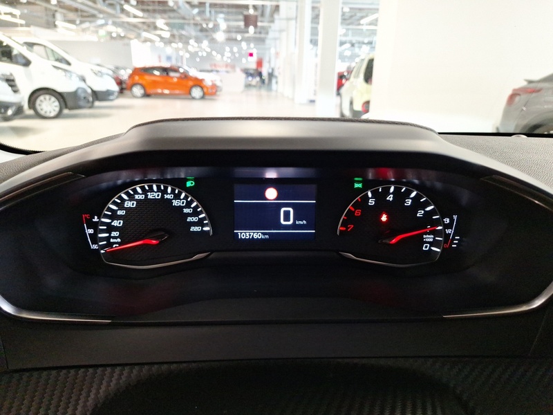 Peugeot 208 vaihtoauto