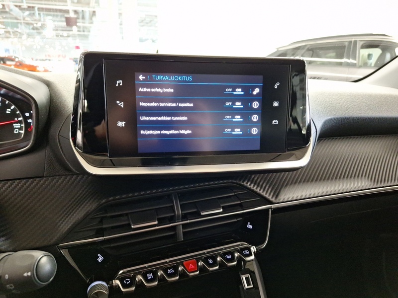 Peugeot 208 vaihtoauto