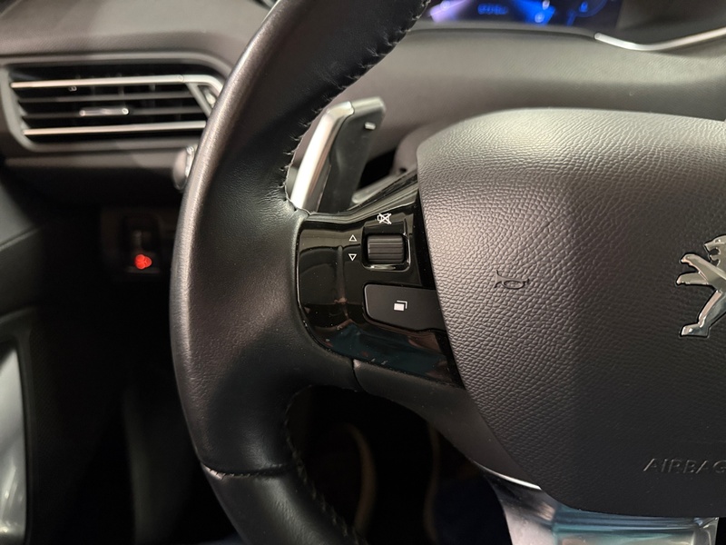 Peugeot 308 vaihtoauto