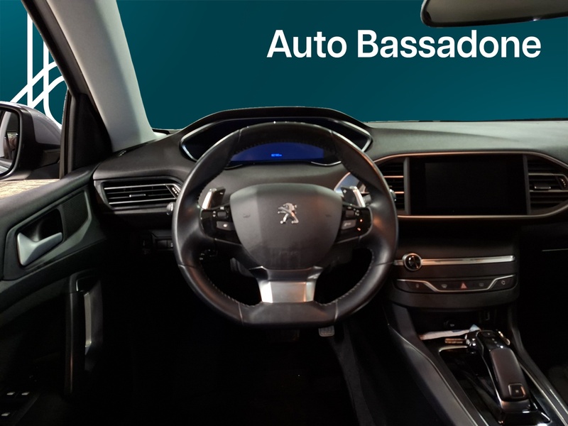 Peugeot 308 vaihtoauto