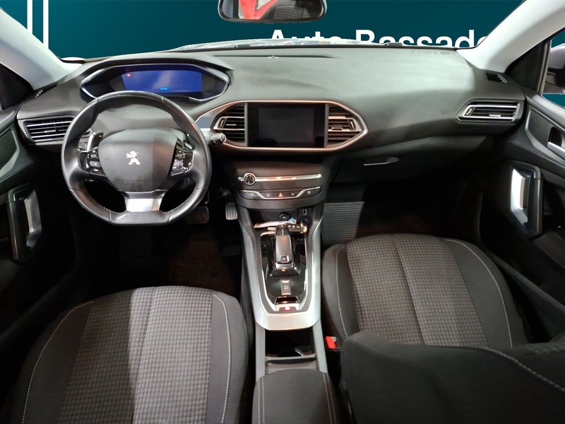 Peugeot 308 vaihtoauto