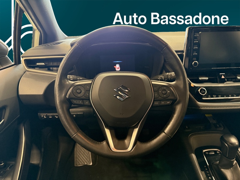 Suzuki Swace vaihtoauto