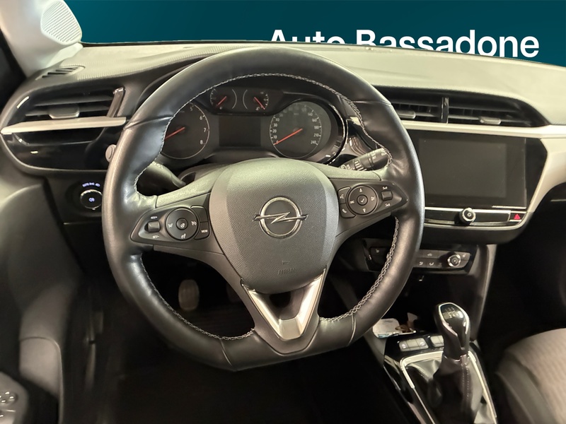 Opel Corsa vaihtoauto