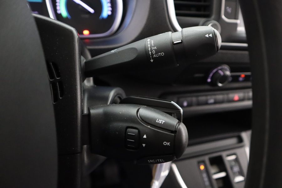 Opel Vivaro-e vaihtoauto