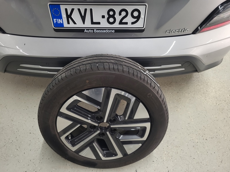 Hyundai Kona vaihtoauto