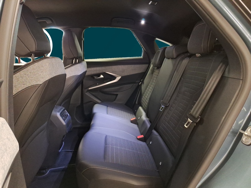 Peugeot E-3008 vaihtoauto