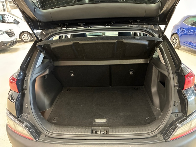 Hyundai Kona vaihtoauto