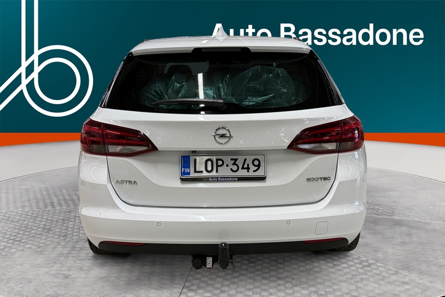 Opel Astra vaihtoauto