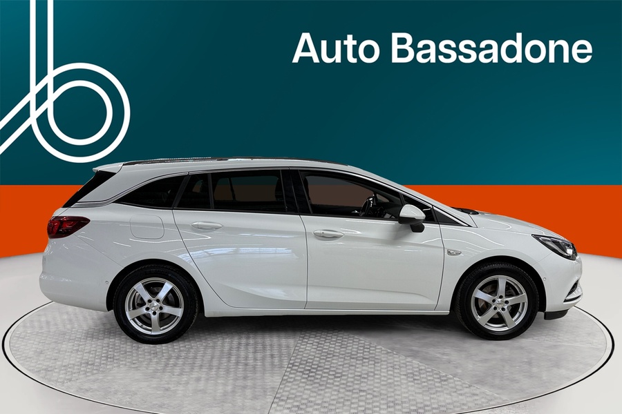 Opel Astra vaihtoauto