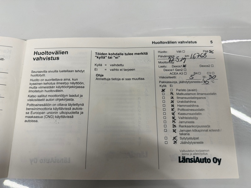 Opel Astra vaihtoauto