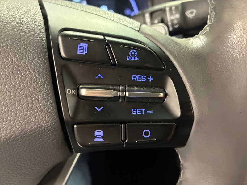 Hyundai IONIQ hybrid vaihtoauto