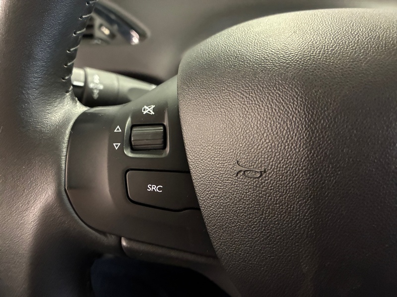 Peugeot 208 vaihtoauto