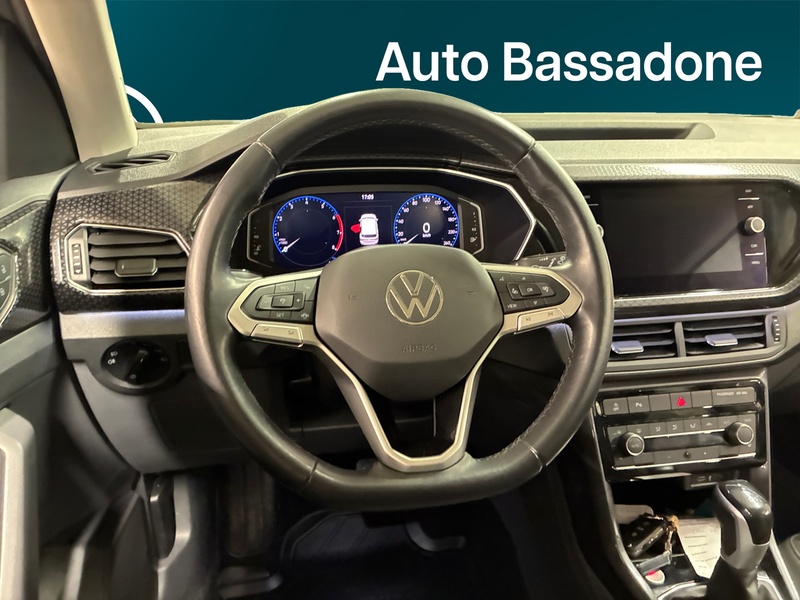 Volkswagen T-Cross vaihtoauto