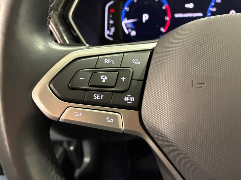 Volkswagen T-Cross vaihtoauto