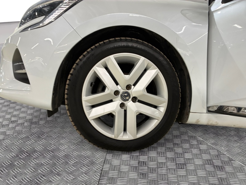 Renault Clio vaihtoauto