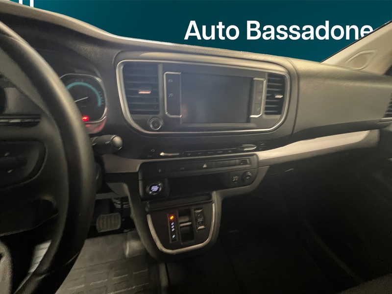 Peugeot e-Expert vaihtoauto