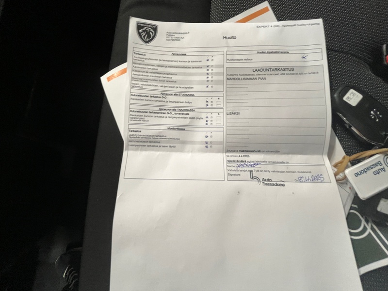 Peugeot e-Expert vaihtoauto