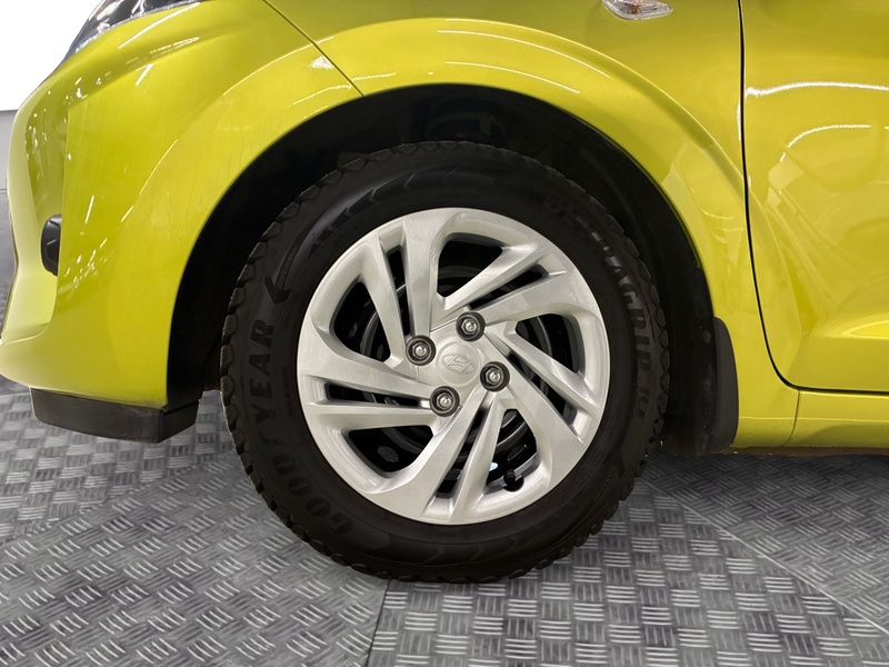 Hyundai i10 vaihtoauto